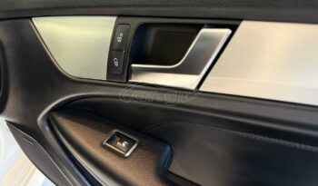 
										Mercedes-Benz C250 2013 AMG full									