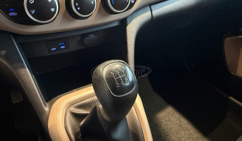 
								Hyundai i10 2017 full									