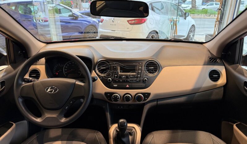 
								Hyundai i10 2017 full									