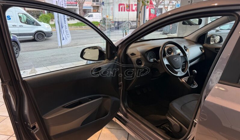 
								Hyundai i 10 2017 full									