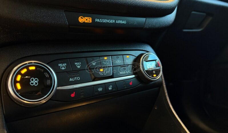 
								Ford Fiesta 2018 TITANIUM DIESEL full									