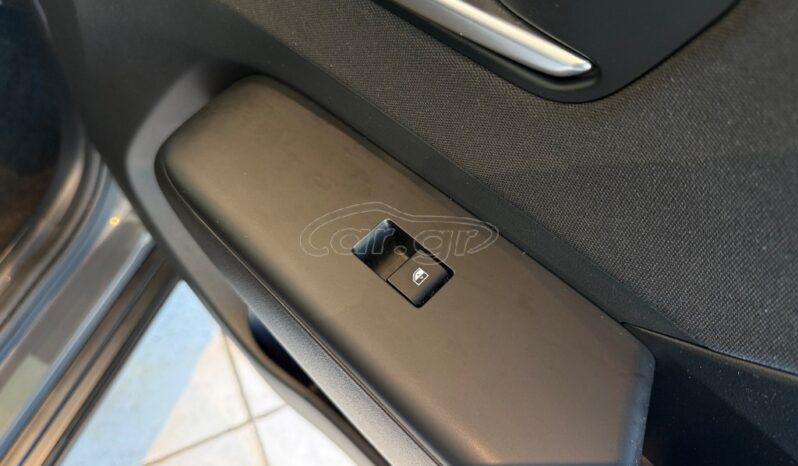 
								Hyundai Kona 2025 full									