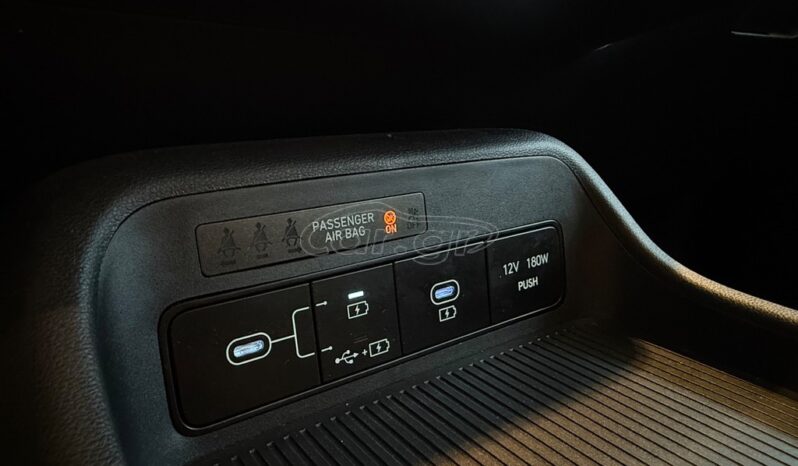 
								Hyundai Kona 2025 full									