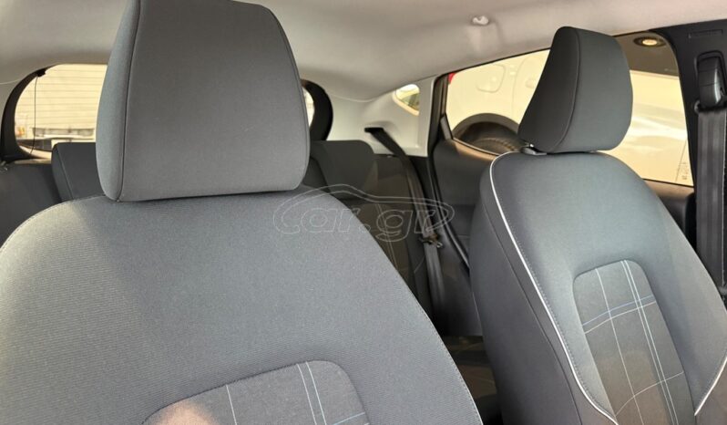 
								Ford Fiesta 2019 full									