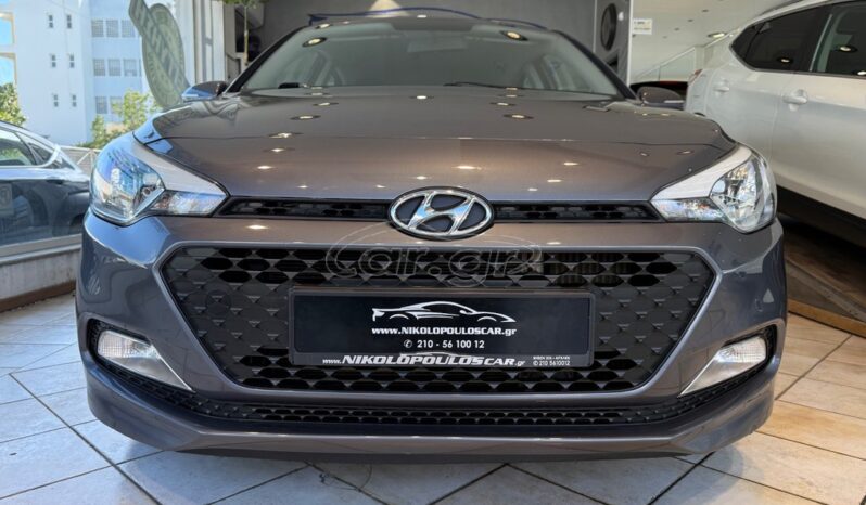 
								Hyundai i20 2017 full									