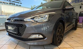 
										Hyundai i20 2017 full									