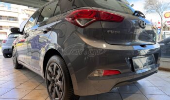 
										Hyundai i20 2017 full									