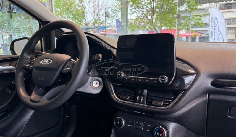 
								Ford Fiesta 2018 full									