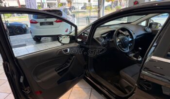 
										Ford Fiesta 2016 TITANIUM full									