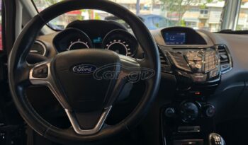 
										Ford Fiesta 2016 TITANIUM full									