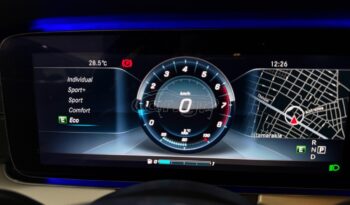 
										Mercedes-Benz E200 COUPE AMG 2017 full									