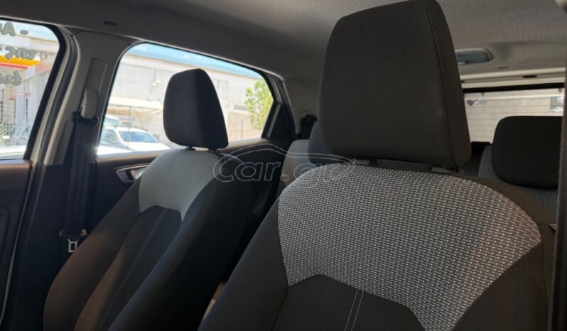 
								Ford EcoSport 2017 full									
