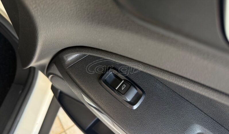 
								Ford EcoSport 2017 full									
