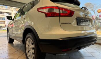 
										Nissan Qashqai 2016 full									