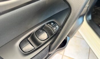 
										Nissan Qashqai 2016 full									