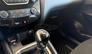 
										Nissan Qashqai 2016 full									