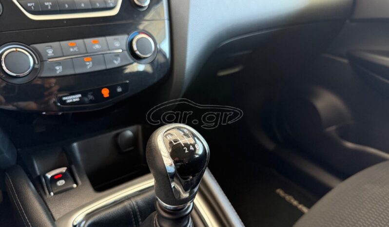 
								Nissan Qashqai 2016 full									
