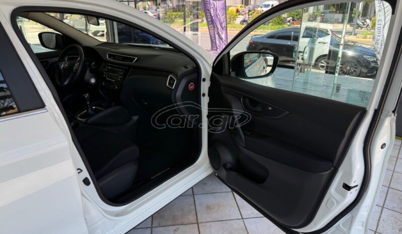 
								Nissan Qashqai 2016 full									