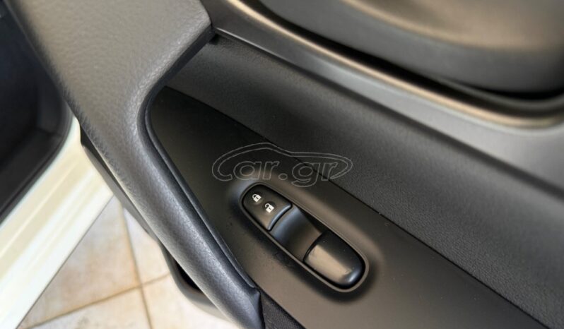 
								Nissan Qashqai 2016 full									